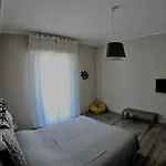 Bed & Breakfast Stanza Privata La Conquilla 3*