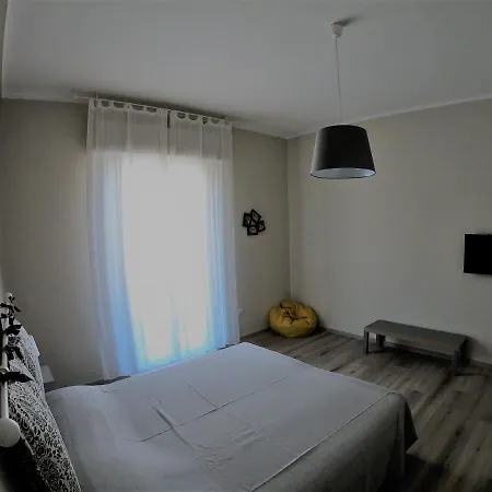 Frühstückspension Stanza Privata La Conquilla 3*