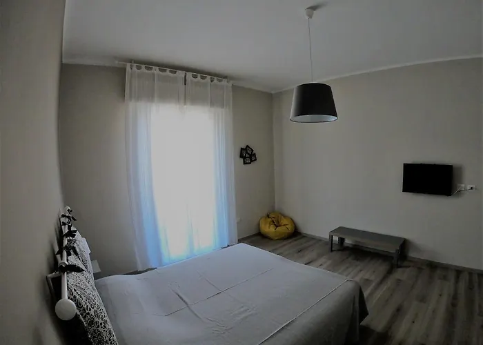 Bed and Breakfast Stanza Privata La Conquilla 3*